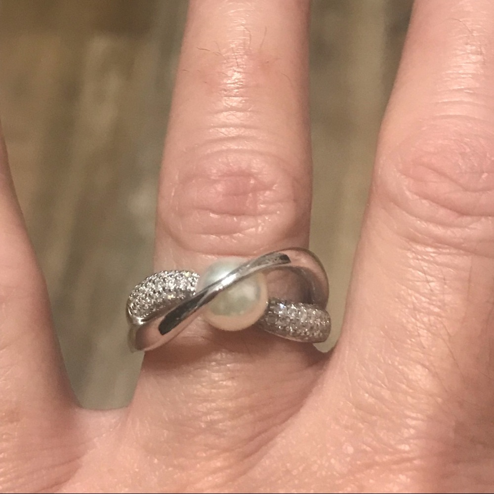 Genuine 7mm White Pearl Ring - Picture 6 of 8